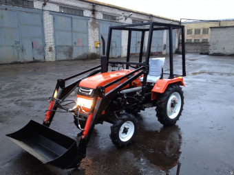 Фронтальный погрузчик для минитракторов Уралец